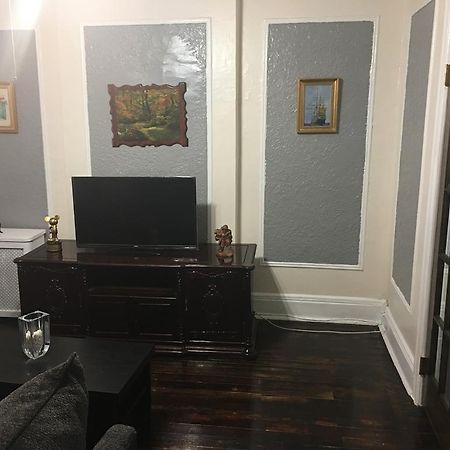 Cozy Apt Appartement New York Buitenkant foto